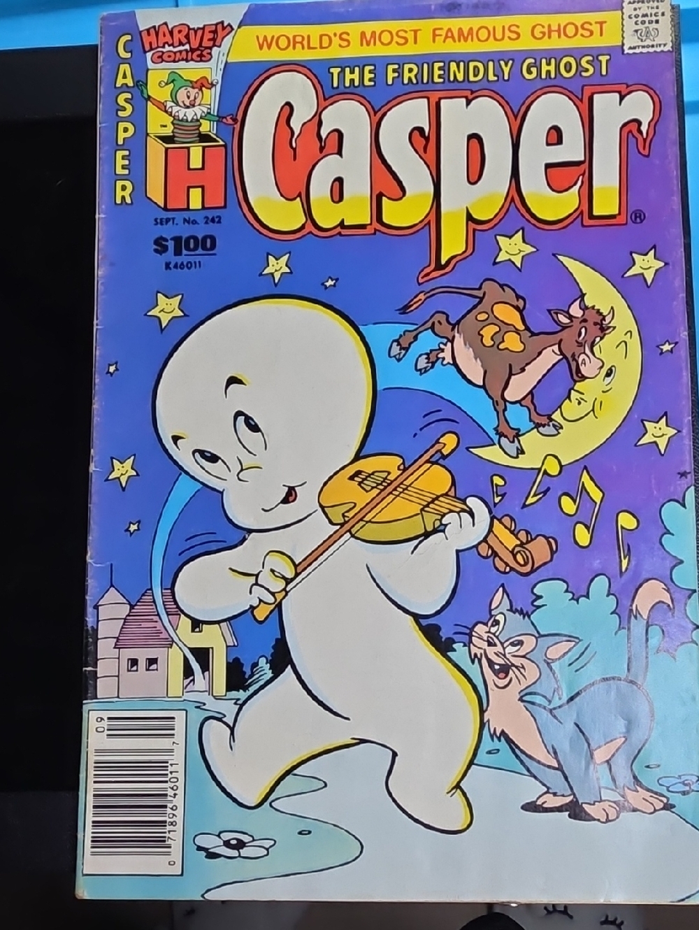 Very Vintage Casper The Friendly Ghost Comic Book - Colorful Cover